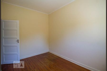 Casa à venda com 140m², 3 quartos e 2 vagas Casa à venda com 140m², 3 quartos e 2 vagasQuarto 3