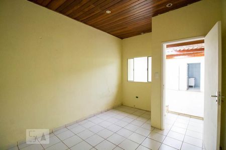 Casa à venda com 140m², 3 quartos e 2 vagas Casa à venda com 140m², 3 quartos e 2 vagasEdícula