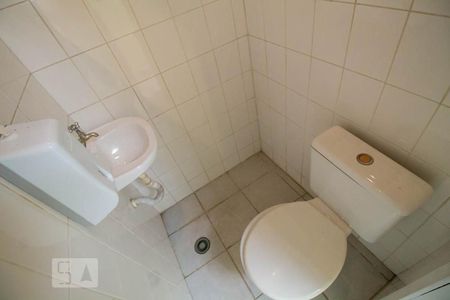 Casa à venda com 140m², 3 quartos e 2 vagas Casa à venda com 140m², 3 quartos e 2 vagasBanheiro 3