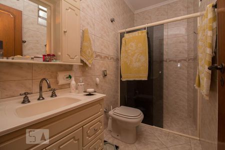 Casa à venda com 115m², 2 quartos e 2 vagasBanheiro