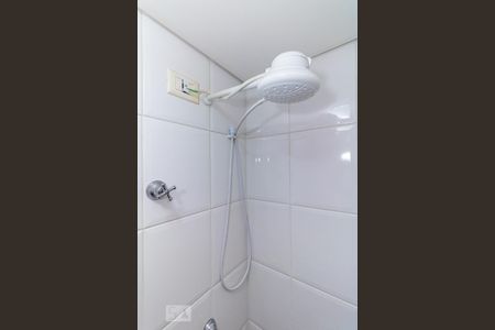 Apartamento à venda com 74m², 2 quartos e 2 vagasBanheiro de Serviço