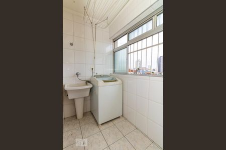 Apartamento à venda com 74m², 2 quartos e 2 vagasÁrea de Serviço