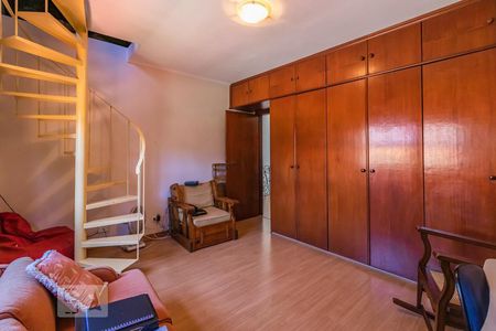 Casa de condomínio à venda com 350m², 4 quartos e 2 vagas Casa de condomínio à venda com 350m², 4 quartos e 2 vagasQuarto 2