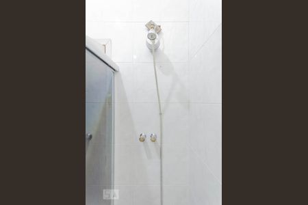 Casa à venda com 130m², 3 quartos e 1 vaga Casa à venda com 130m², 3 quartos e 1 vagaBanheiro