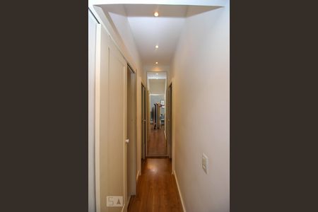 Corredor de apartamento à venda com 2 quartos, 42m² em Flamengo, Rio de Janeiro