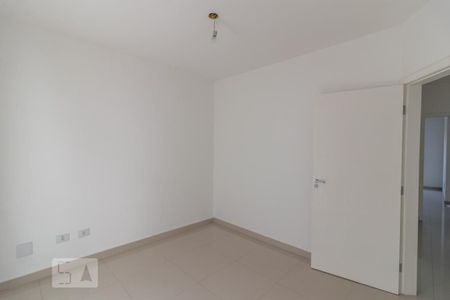 Casa à venda com 180m², 3 quartos e 5 vagas Casa à venda com 180m², 3 quartos e 5 vagasQuarto 2
