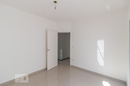 Casa à venda com 180m², 3 quartos e 5 vagas Casa à venda com 180m², 3 quartos e 5 vagasQuarto 2