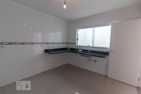 Casa à venda com 180m², 3 quartos e 5 vagas Casa à venda com 180m², 3 quartos e 5 vagasCozinha