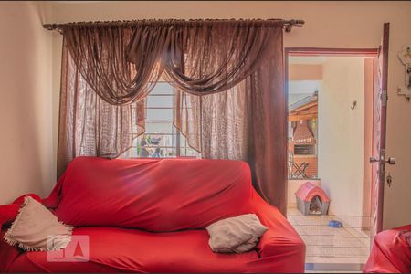 Casa à venda com 330m², 5 quartos e 4 vagas Casa à venda com 330m², 5 quartos e 4 vagasSala da casa 2