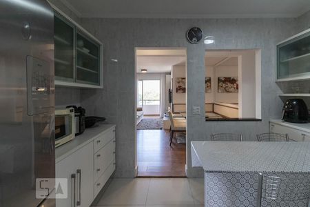 Apartamento à venda com 100m², 3 quartos e 2 vagas Apartamento à venda com 100m², 3 quartos e 2 vagasCozinha