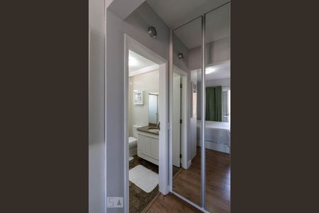 Apartamento à venda com 100m², 3 quartos e 2 vagas Apartamento à venda com 100m², 3 quartos e 2 vagasSuite