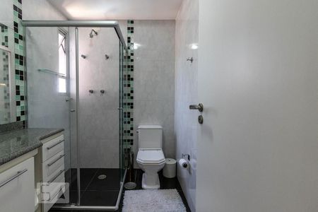 Apartamento à venda com 100m², 3 quartos e 2 vagas Apartamento à venda com 100m², 3 quartos e 2 vagasBanheiro Social