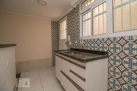 Casa de condomínio para alugar com 60m², 2 quartos e sem vagaCozinha