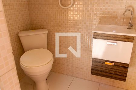Casa à venda com 120m², 4 quartos e 3 vagas Casa à venda com 120m², 4 quartos e 3 vagasLavabo