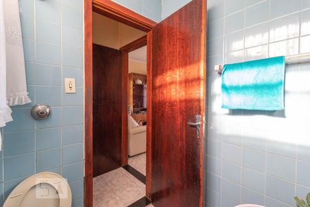 Casa à venda com 110m², 3 quartos e 3 vagas Casa à venda com 110m², 3 quartos e 3 vagasLavabo