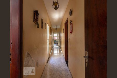 Casa à venda com 110m², 3 quartos e 3 vagas Casa à venda com 110m², 3 quartos e 3 vagasCorredor