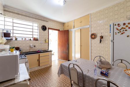 Casa à venda com 110m², 3 quartos e 3 vagas Casa à venda com 110m², 3 quartos e 3 vagasCozinha