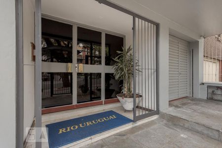 Apartamento à venda com 45m², 1 quarto e sem vaga Apartamento à venda com 45m², 1 quarto e sem vagaEntrada