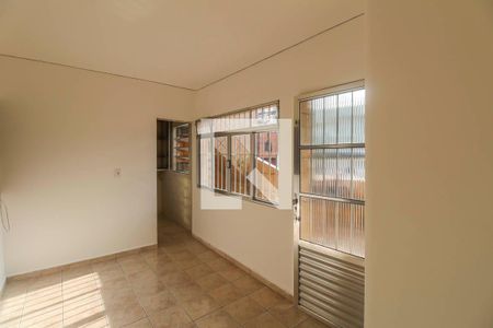 Sala de casa para alugar com 2 quartos, 65m² em Vila Divina Pastora, São Paulo