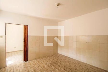 Quarto 02 de casa para alugar com 2 quartos, 65m² em Vila Divina Pastora, São Paulo