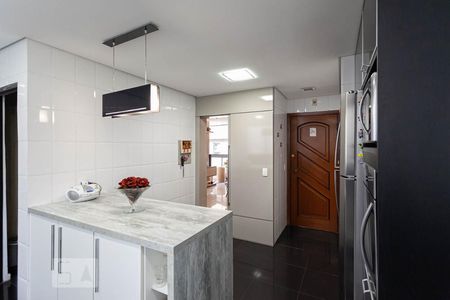 Apartamento para alugar com 110m², 3 quartos e 2 vagasCozinha