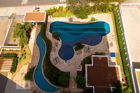 Apartamento à venda com 80m², 3 quartos e 2 vagas Apartamento à venda com 80m², 3 quartos e 2 vagasÁrea comum - Piscina