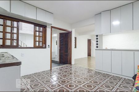 Casa para alugar com 500m², 15 quartos e 3 vagasCozinha