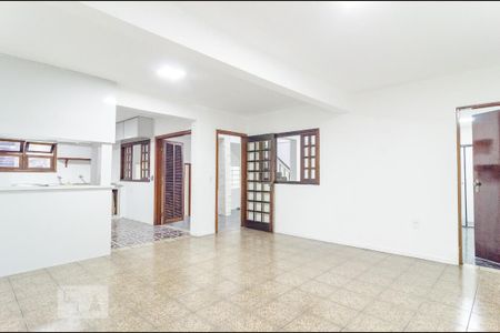 Casa para alugar com 500m², 15 quartos e 3 vagasCozinha