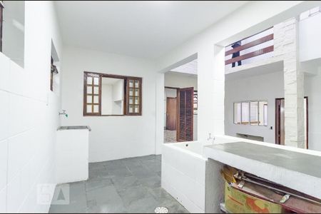 Casa para alugar com 500m², 15 quartos e 3 vagasLavanderia