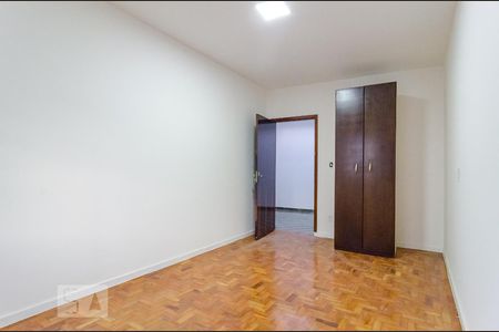 Casa para alugar com 500m², 15 quartos e 3 vagasQuarto 2