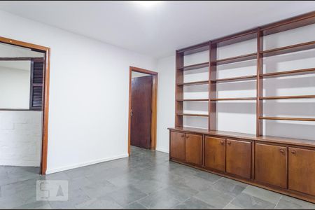 Casa para alugar com 500m², 15 quartos e 3 vagasQuarto 1
