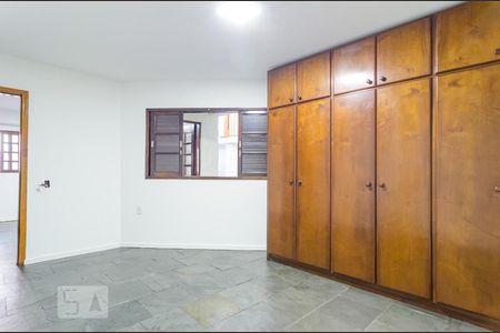 Casa para alugar com 500m², 15 quartos e 3 vagasQuarto 4