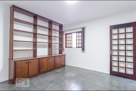 Casa para alugar com 500m², 15 quartos e 3 vagasQuarto 1