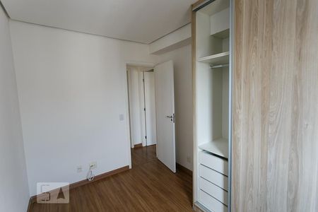 Quarto 1 de apartamento para alugar com 2 quartos, 49m² em Parque Reboucas, São Paulo