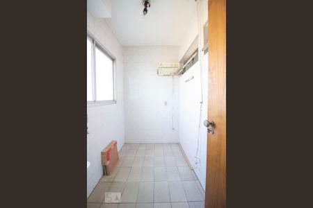 Apartamento à venda com 75m², 2 quartos e 1 vagaÁrea de Serviço