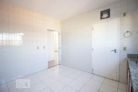Apartamento à venda com 75m², 2 quartos e 1 vagaCozinha