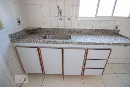 Apartamento à venda com 75m², 2 quartos e 1 vagaCozinha - Torneira