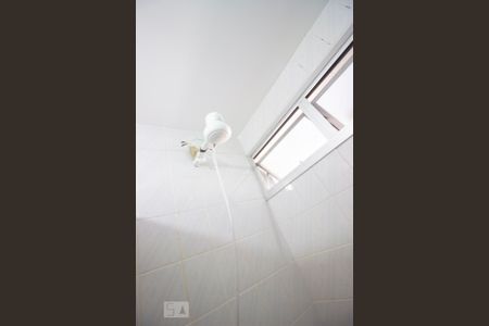 Apartamento à venda com 75m², 2 quartos e 1 vagaChuveiro