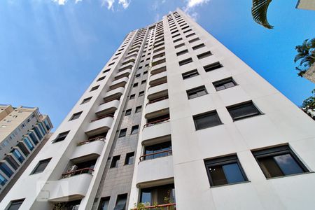 Apartamento à venda com 50m², 1 quarto e 1 vagaFachada
