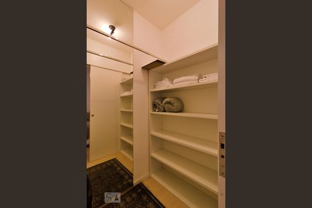 Apartamento à venda com 50m², 1 quarto e 1 vagaCloset do Quarto