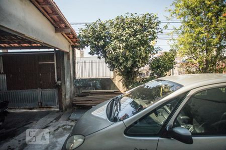 Casa à venda com 300m², 4 quartos e 5 vagas Casa à venda com 300m², 4 quartos e 5 vagasVista do Quarto 2