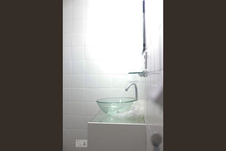 Apartamento para alugar com 60m², 2 quartos e 1 vagaBanheiro Social