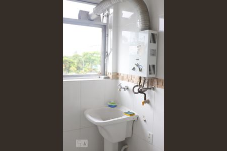 Apartamento para alugar com 60m², 2 quartos e 1 vagaÁrea de Serviço