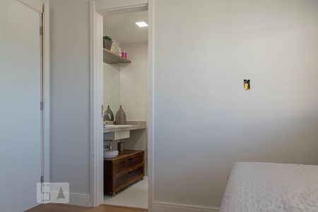 Apartamento à venda com 120m², 4 quartos e 2 vagasSuíte 1