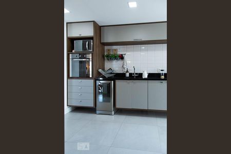 Apartamento à venda com 120m², 4 quartos e 2 vagasCozinha