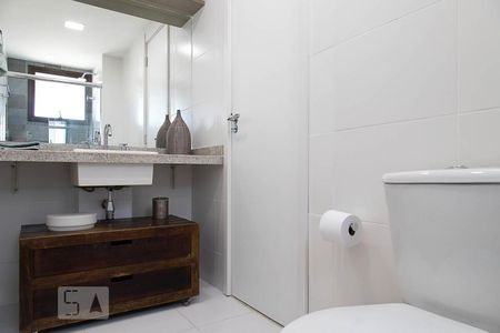 Apartamento à venda com 120m², 4 quartos e 2 vagasBanheiro suíte 1 e 2