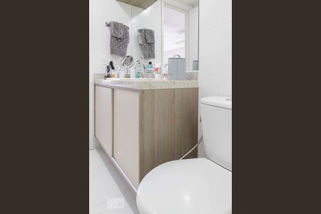 Apartamento à venda com 120m², 4 quartos e 2 vagasBanheiro suíte 3