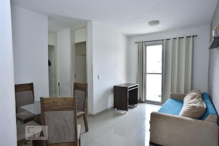 Sala de apartamento para alugar com 2 quartos, 45m² em Barra da Tijuca, Rio de Janeiro
