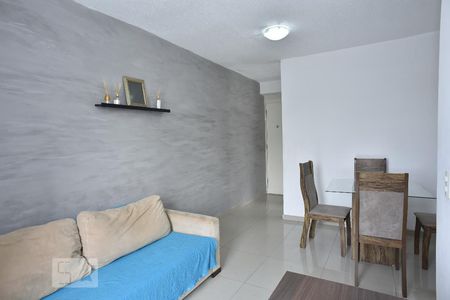 Sala de apartamento para alugar com 2 quartos, 45m² em Barra da Tijuca, Rio de Janeiro