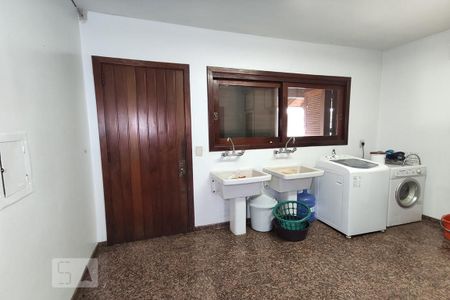 Casa à venda com 580m², 4 quartos e 1 vagaÁrea de Serviço